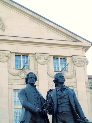 2_4532Goethe-Schiller-Denkmal